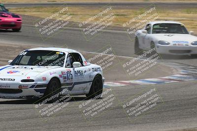 media/Jun-02-2024-CalClub SCCA (Sun) [[05fc656a50]]/Group 3/Race/